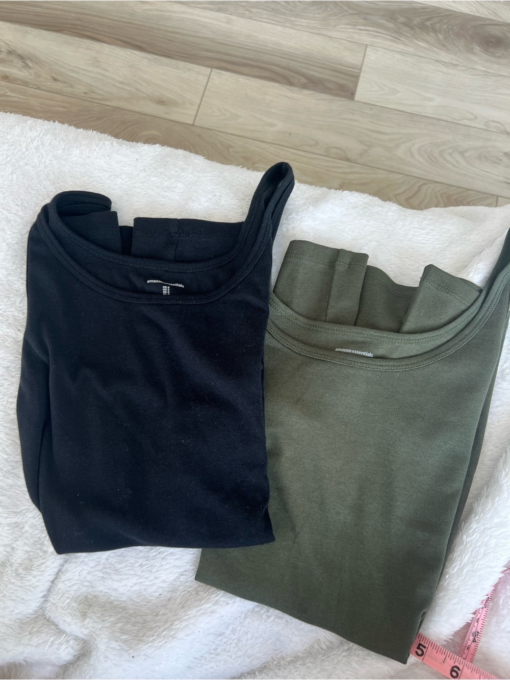 Amazon Essentials Slim Fit Tank Top Set – Black & Olive, Size Small - Picture 4 of 9